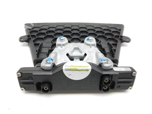 Camera TESLA MODEL S (5YJS) 75D AWD | BP25924557E14 
