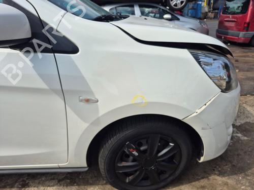 Used Right front fenders Right front fenders 37428486 37428486