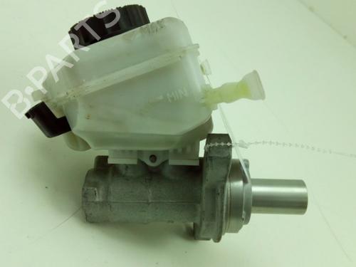 Brake master cylinder BMW 3 Touring (F31) 316 d | BP19756131M77 