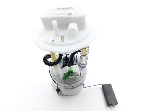 Used Fuel pump DACIA JOGGER (RK_) 1.6 HYBRID 140 (RKN8) (141 hp) 31075925