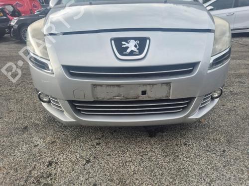 Used Front bumper Front bumper PEUGEOT 5008 (0U_, 0E_) 1.6 16V (156 hp) 40503484 40503484
