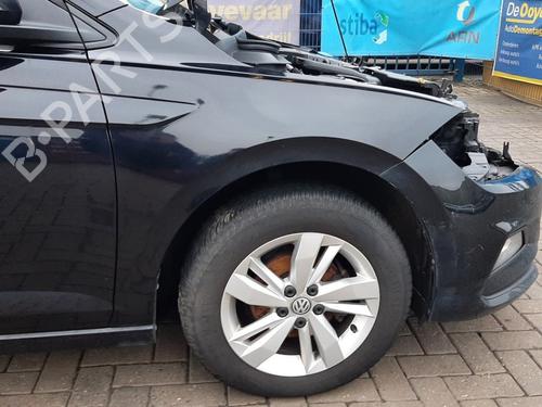 Aleta delantera derecha VW POLO VI (AW1, BZ1, AE1) 1.0 TSI (95 hp) 31150558