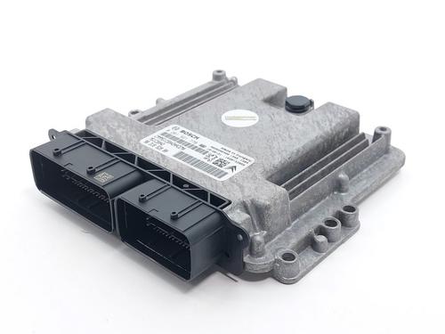 Used Engine control unit (ECU) Engine control unit (ECU) PEUGEOT 5008 II (MC_, MJ_, MR_, M4_) 1.6 PureTech 180 (M45GFR) (181 hp) 32394990 32394990