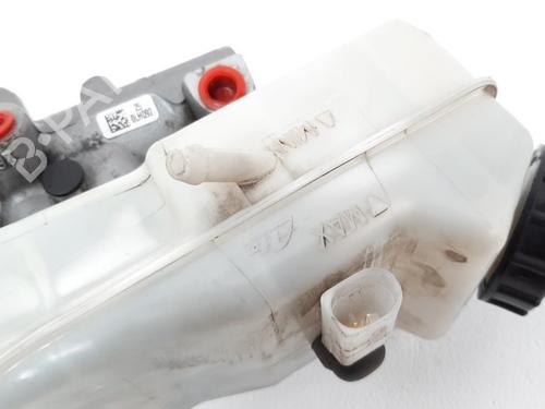Brake master cylinder VW TRANSPORTER T5 Van (7HA, 7HH, 7EA, 7EH) 2.0 TDI | BP19758888M77 
