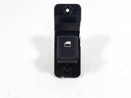 Used Switch Switch KIA RIO IV (YB, SC, FB) 1.2 CVVT (84 hp) 19753297 19753297