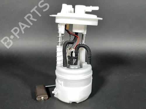 Used Fuel pump NISSAN NOTE (E12) 1.2 (80 hp) 19758147