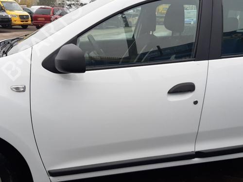 Used Left front door DACIA LOGAN MCV II TCe 90 (K8M1, K8MA, K8AC) (90 hp) 26164621