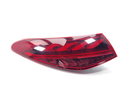 left-taillight-mercedes-benz-eqe-v295-2022-33627739 main image