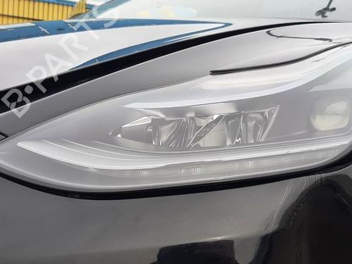 Used Left headlight Left headlight TESLA MODEL Y (5YJY) EV (299 hp) 33627837 33627837