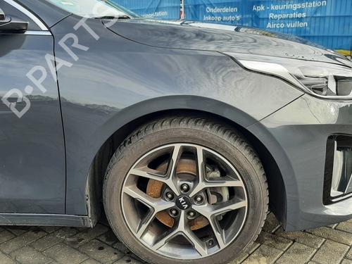 Used Right front fenders KIA CEED Sportswagon (CD) 1.0 T-GDI (120 hp) 28710244