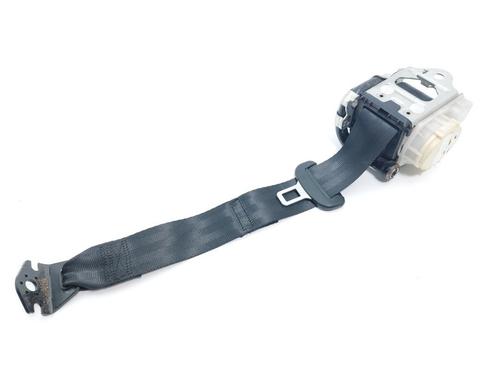 Sikkerhedssele bag højre VW POLO VI (AW1, BZ1, AE1) 1.0 TSI (95 hp) 31801157