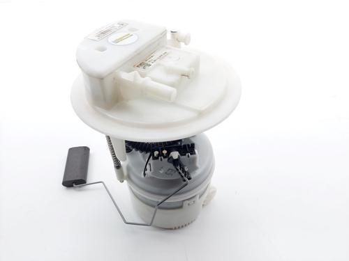 Used Fuel pump PEUGEOT 308 II (LB_, LP_, LW_, LH_, L3_) 1.2 THP 110 (110 hp) 24504078