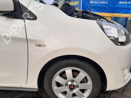 Forkjerm høyre MITSUBISHI MIRAGE / SPACE STAR VI Hatchback (A0_A) 1.2 (A03A) (80 hp) 29373917