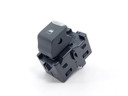 switch-ford-fiesta-vii-hj-hf-2017-32443355 main image