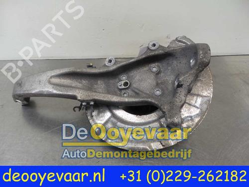 Used Right front steering knuckle BMW 5 Touring (F11) 520 d (190 hp) 23272583