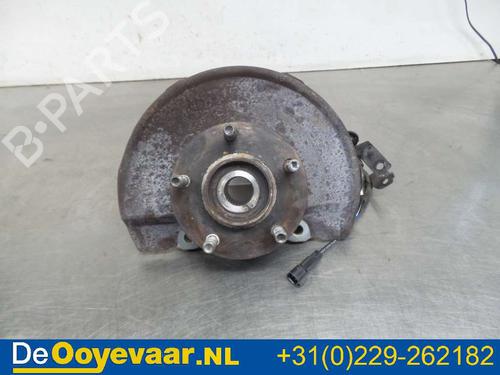 Used Right front steering knuckle MITSUBISHI ASX (GA_W_) 1.6 MIVEC (GA1W) (117 hp) 23272629