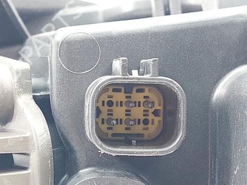 Left daytime light LYNK & CO 01 PHEV | BP19767126C104