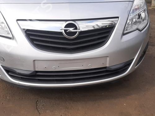 front-bumper-opel-meriva-b-mpv-s10-2010-2011-2012-2013-2014-2015-2016-2017-37761188 main image