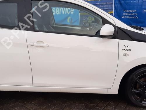 Used Right front door TOYOTA AYGO (_B4_) 1.0 (KGB40) (69 hp) 31863807