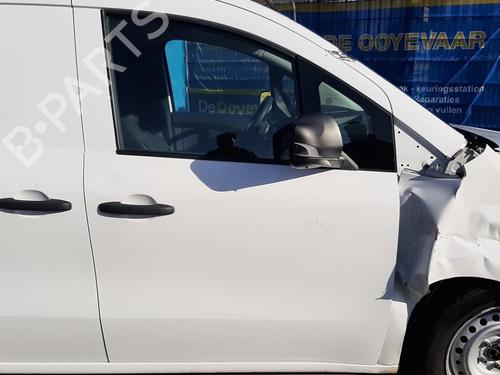 right-front-door-renault-kangoo-iii-box-bodympv-2021-32785187 main image