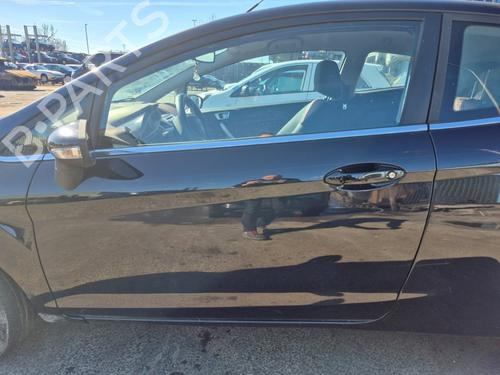 Dør venstre fortil Dør venstre fortil FORD FIESTA VI (CB1, CCN) 1.6 TDCi (95 hp) 33889201 33889201