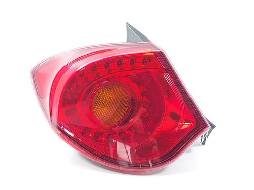 Piloto trasero izquierdo ALFA ROMEO GIULIETTA (940_) 1.4 TB (940FXB1A, 940FXB11) (170 hp) 28356160