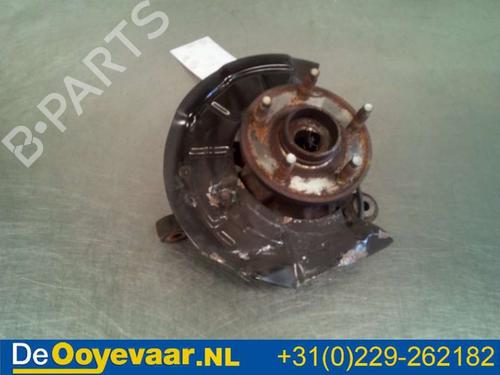 Used Right front steering knuckle CHEVROLET AVEO Hatchback (T300) 1.3 D (95 hp) 23272662