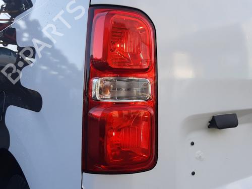 Used Left taillight Left taillight PEUGEOT EXPERT Van (V_) 2.0 BlueHDi 120 (122 hp) 40046929 40046929