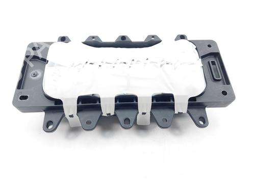 Used Passenger airbag MERCEDES-BENZ CLA (C118) CLA 180 (118.384) (136 hp) 30812047