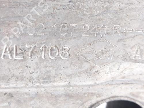 Front bumper reinforcement RENAULT CLIO IV Grandtour (KH_) 0.9 TCe 90 | BP30102194C109