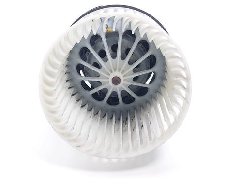 Used Heater blower motor PEUGEOT 308 II (LB_, LP_, LW_, LH_, L3_) 1.2 THP 110 (110 hp) 26460770