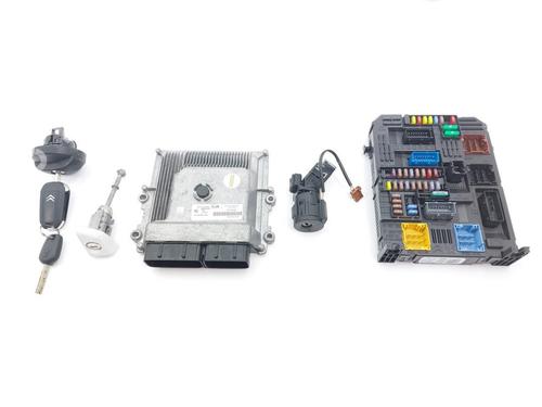 Used Switch CITROËN C3 III (SX) 1.2 THP 110 (SXHNPS, SXHNZT, SXHNZ6) (110 hp) 31365192