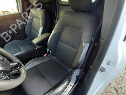 Used Left front seat RENAULT KANGOO III Box Body/MPV 1.5 Blue dCi 75 (FJAA) (75 hp) 32785184