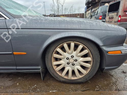Used Right front fenders JAGUAR XJ (X350, X358) 3.0 (238 hp) 31127907