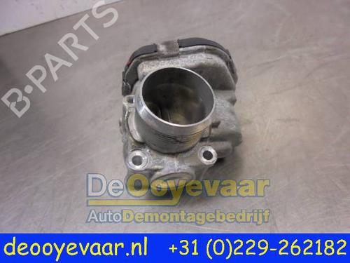 Used Throttle body VOLVO V40 Hatchback (525) D2 (114 hp) 23748396