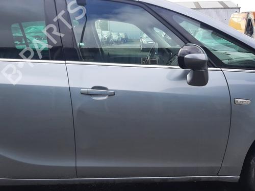 right-front-door-opel-zafira-tourer-c-p12-2011-37761389 main image