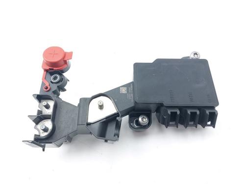 Used Fuse box Fuse box BMW XM (G09) XM All-wheel Drive (653 hp) 33889107 33889107