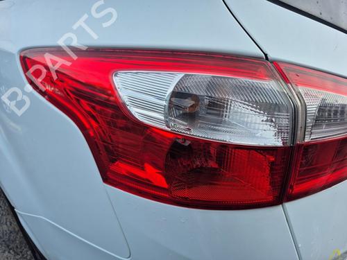 Piloto trasero izquierdo Piloto trasero izquierdo FORD FOCUS III Turnier 1.0 EcoBoost (100 hp) 34703471 34703471