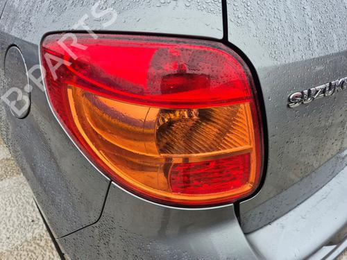 Venstre baglygte SUZUKI SX4 (EY, GY) 1.6 VVT (RW416, YA21S) (107 hp) 31075957