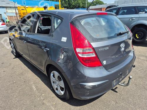 Left taillight HYUNDAI i30 (FD) 1.4 | BP37760852C34 - Image 2