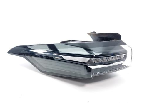 Used Left taillight PEUGEOT 308 SW III (FC_, FJ_, FR_, F4_, FN_) Hybrid 180 (F4DGXT) (181 hp) 32785325