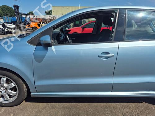 Used Left front door Left front door 38958841 38958841