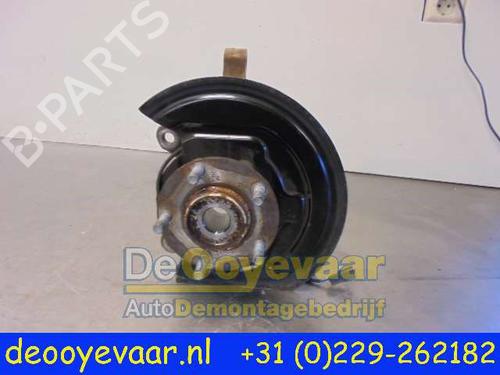Used Left front steering knuckle NISSAN JUKE (F15) 1.6 (117 hp) 23272574
