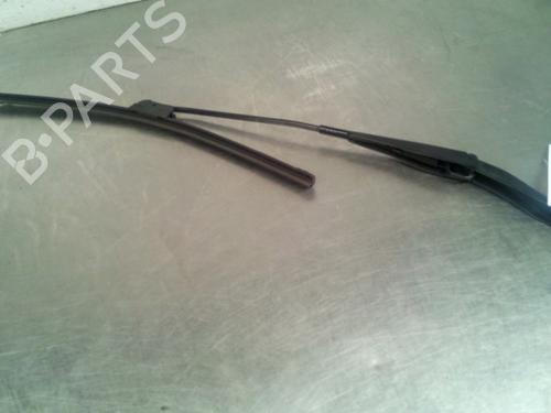 Front windshield wiper arm DACIA LOGAN MCV II TCe 90 (K8M1, K8MA, K8AC) | BP19755516C143 