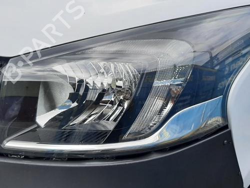 Used Left headlight OPEL VIVARO B Van (X82) 1.6 CDTI (05) (90 hp) 27985006