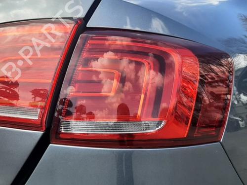 Højre baglygte Højre baglygte VW JETTA IV (162, 163, AV3, AV2) 1.4 TSI Hybrid (170 hp) 34192250 34192250