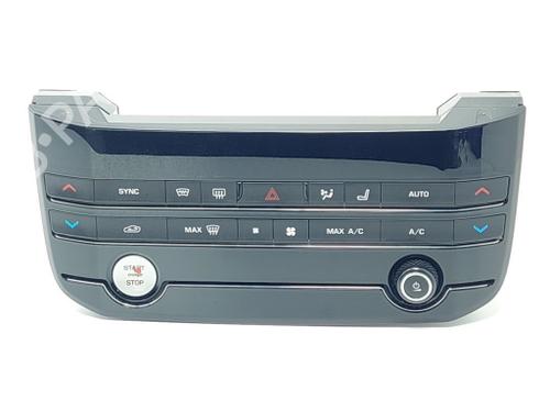 climate-control-jaguar-f-pace-x761-2015-24016440 main image
