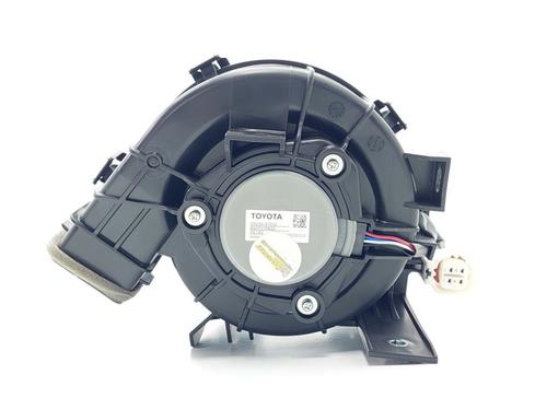 Heater blower motor TOYOTA COROLLA Estate (_E21_) 1.8 Hybrid (ZWE211W) | BP21202351M62 