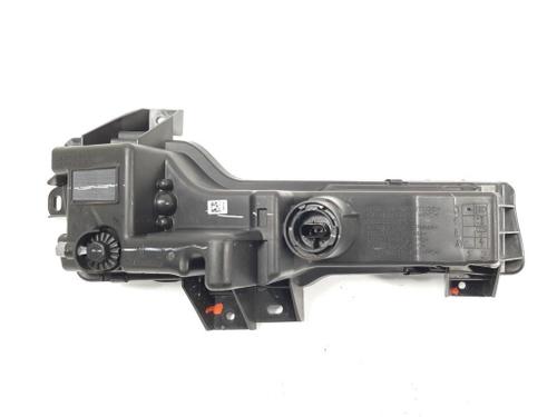 Left daytime light TESLA MODEL 3 (5YJ3) EV Performance AWD | BP19760928C104 - Image 5