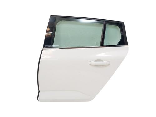 left-rear-door-renault-megane-iv-grandtour-k9amn_-2016-31801153 main image